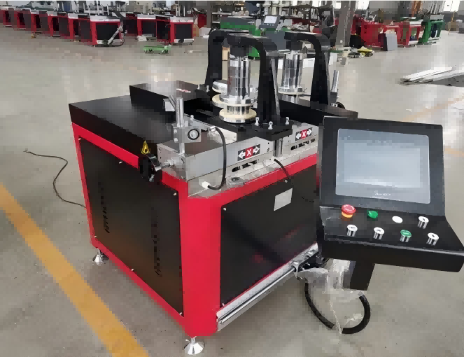 Тежка CNC машина за огъване на профили за алуминий и PVC