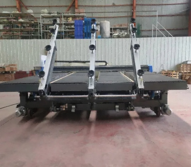 Високопрецизна автоматична CNC машина за рязане на стъкло за стъклопакети
