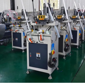 Високопрецизна PVC UPVC Windows високоскоростна фрезоваща машина за копиране