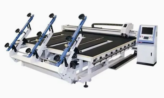 Прецизна CNC машина за рязане на стъкло за производство на изолационно стъкло